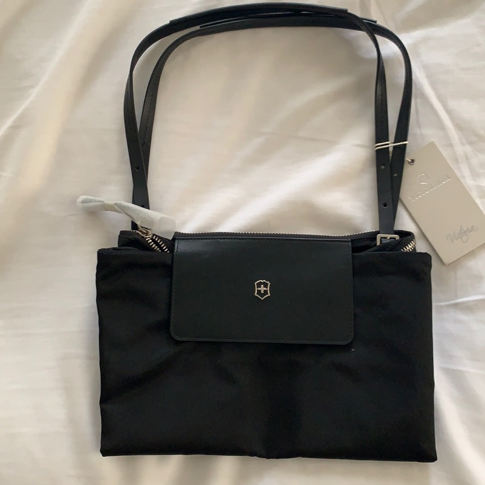 Brand new Victorinox foldable tote